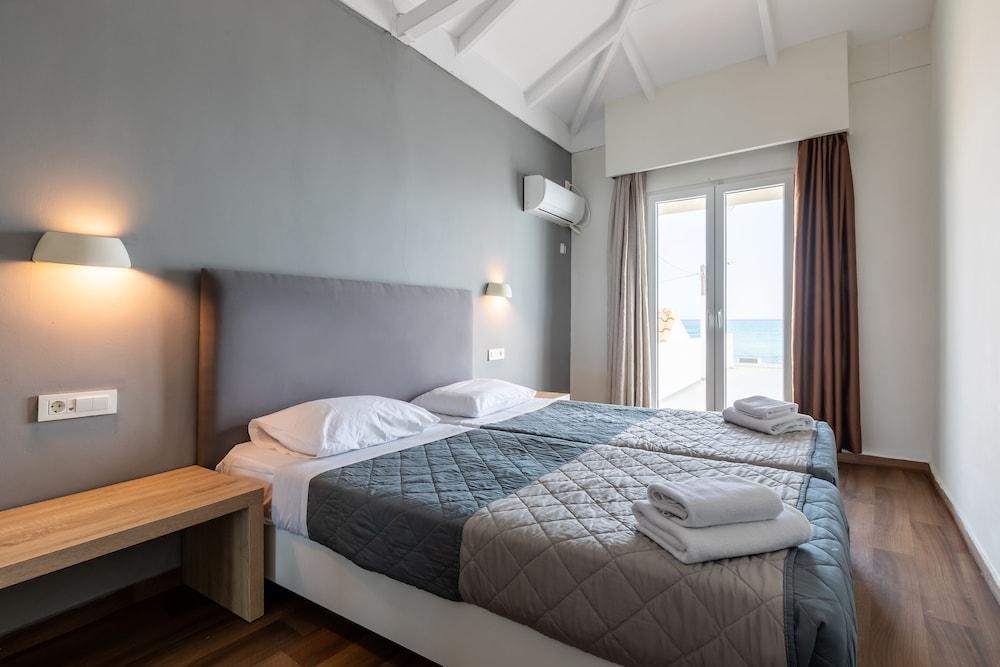 White Olive Premium Cameo Hotel Kota Zakynthos Bagian luar foto
